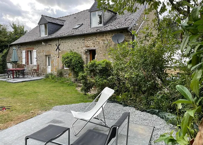 Bras D'or Rural By Farms & Lakes. Bais (Mayenne)